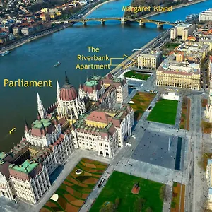 Apartment Riverbank At Parliament, Budapest